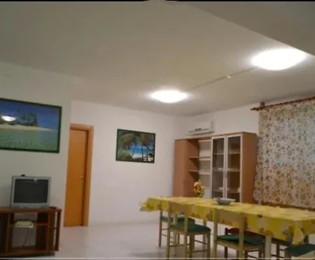Holiday home Holiday House Francolino