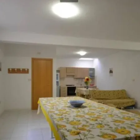 Holiday home Holiday House Francolino